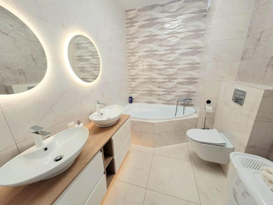 Apartment Sophie 3 Rooms, 2 Bathrooms, 8 Persons 克拉科夫 外观 照片