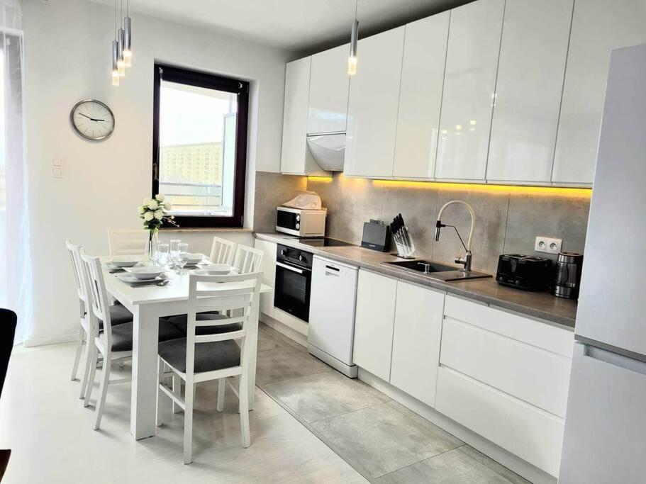 Apartment Sophie 3 Rooms, 2 Bathrooms, 8 Persons 克拉科夫 外观 照片
