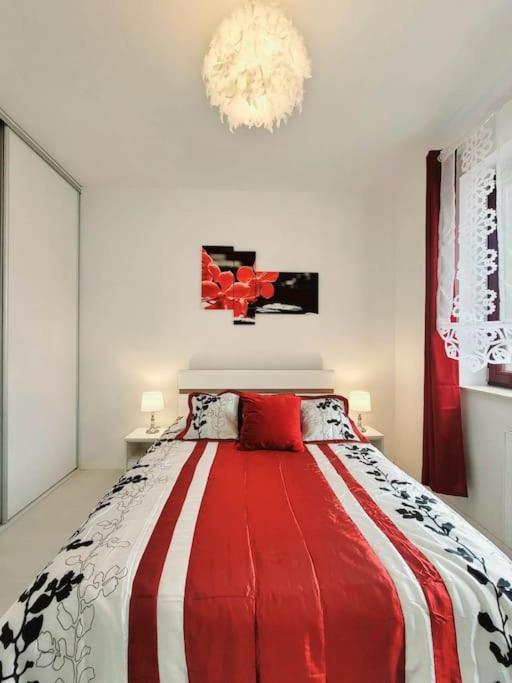 Apartment Sophie 3 Rooms, 2 Bathrooms, 8 Persons 克拉科夫 外观 照片